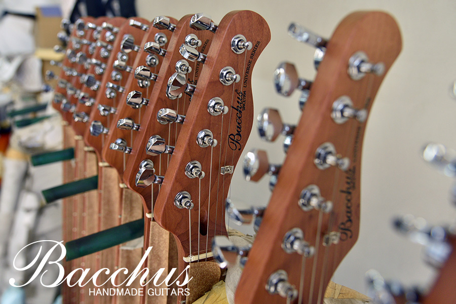 Bacchus BST-1R-CAR Universe Series Electric Guitar, Candy