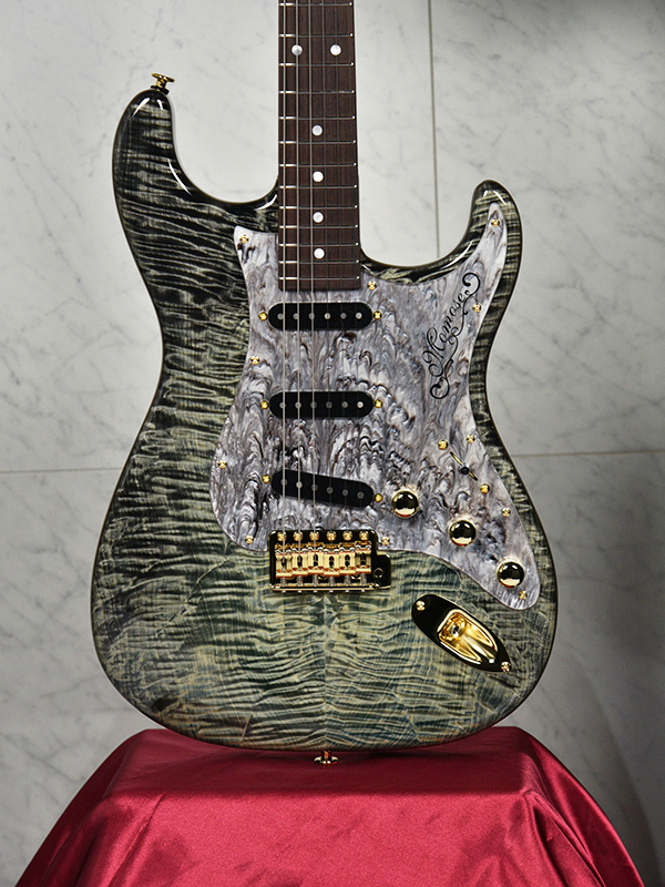 ROSETTEE KORINA HT SP'24/NJ | Deviser ｜株式会社ディバイザー