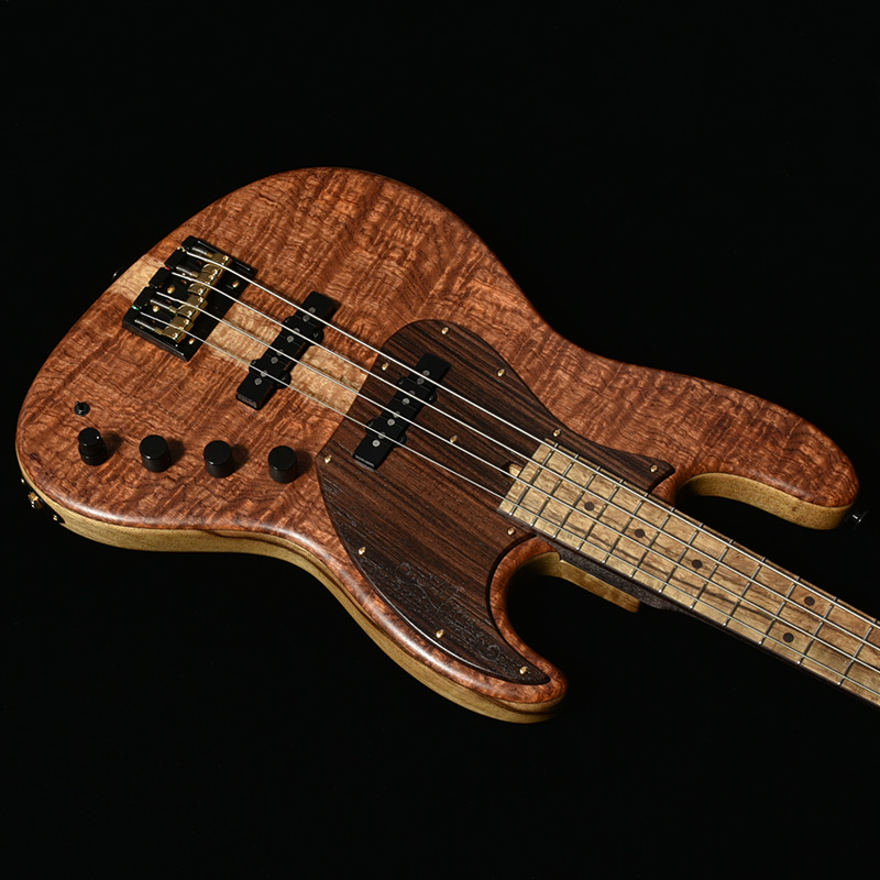 MJ-EWC FB/BK AC SP’25/GH