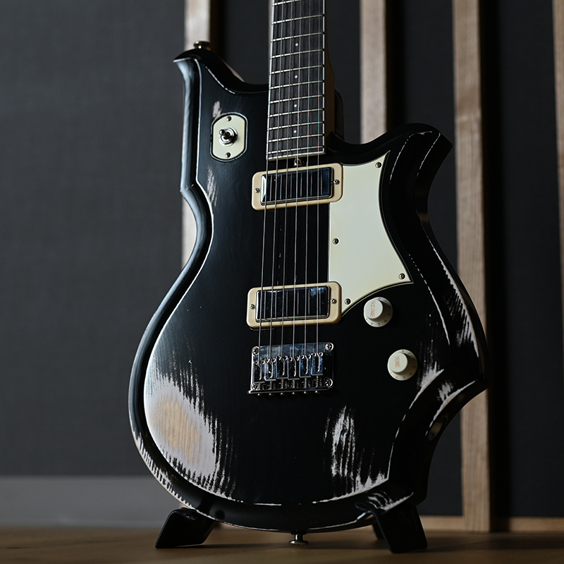 CONTINENTAL AKAMATSU WSE’25/R BLK-Aged